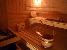 Multicultural Comfortable Holiday Residence