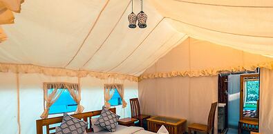 The FrozenFall Resort - Gulmarg