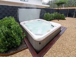 Beautiful Water Villa Near Harderwijk