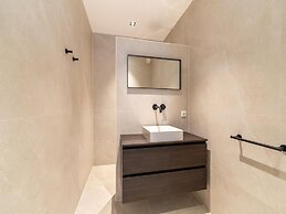 Beautiful Water Villa Near Harderwijk