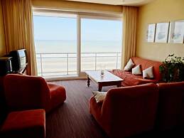 Apartment in Nieuwpoort With sea Beach