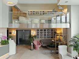 Bucharest Unirii Square - Handritten Collection