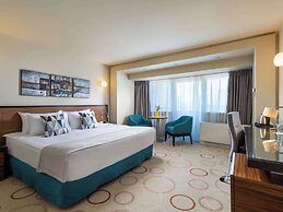 Bucharest Unirii Square - Handritten Collection