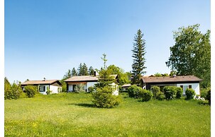 Comfort With Garden Views