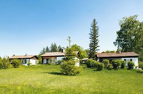 Comfort With Garden Views