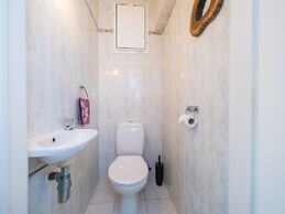 Appealing Studio With Terrace