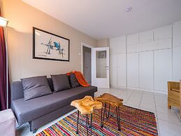 Appealing Studio With Terrace