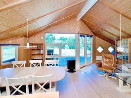 6 Person Holiday Home in Jaegerspris