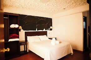 KW HOTEL