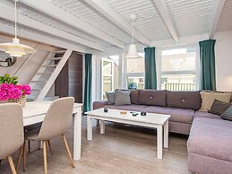 6 Person Holiday Home on a Holiday Park in Hemmet