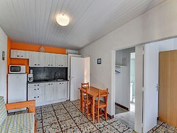 Holiday Home With Pool in Saint-savinien