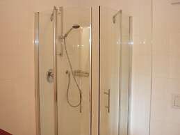 Luxurious Apartment With Sauna