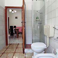 Villetta Paduli - Immersa nel Verde con Vista Mare e Giardino Privato