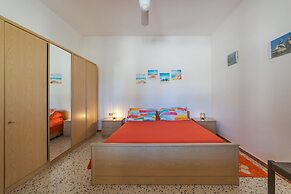 Villetta Paduli - Immersa nel Verde con Vista Mare e Giardino Privato