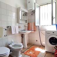 Villetta Paduli - Immersa nel Verde con Vista Mare e Giardino Privato