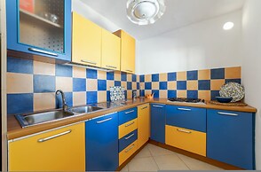 Villetta Paduli - Immersa nel Verde con Vista Mare e Giardino Privato