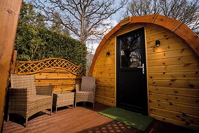 Highland & Transylvania Glamping Pod