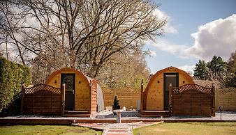 Highland & Transylvania Glamping Pod