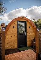 Highland & Transylvania Glamping Pod