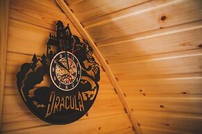 Highland & Transylvania Glamping Pod