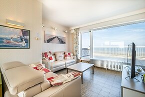 Penthouse With sea View in Koksijde