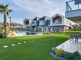 Back Sea Cunda Apart Otel