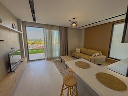 Back Sea Cunda Apart Otel