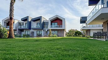 Back Sea Cunda Apart Otel