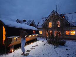 Holiday Home Bloom 2