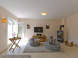 Holiday Home Bloom 2