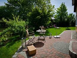 Holiday Home Bloom 2