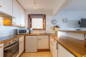 Corner Stay With Sea Views