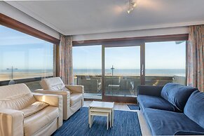 Corner Stay With Sea Views