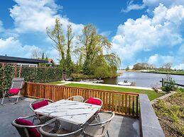 Beautiful Holiday Home in Bantega With Boat