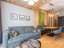 Modern Holiday Apartment With Balcony in Fugen