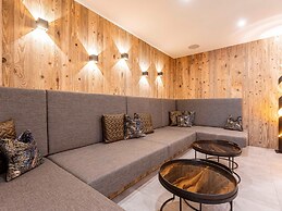 Modern Holiday Apartment With Balcony in Fugen