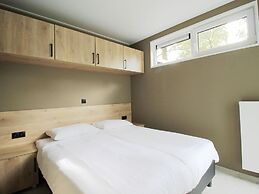 Modern Holiday Home With Decorative Fireplace