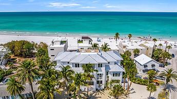 Sandbar Social in Siesta Key