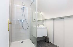 Fine Apartment With sea View