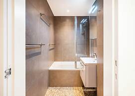 Lavish Apartment for 4 People With Seaview