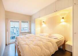 Lavish Apartment for 4 People With Seaview