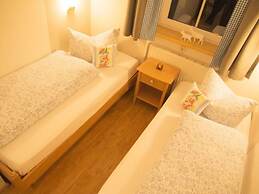 2 in Alpenrosle Modern Retreat