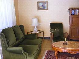 Hugo Comfortable Holiday Residence