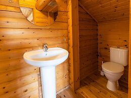 Spacious Chalet Surrounded by Nature in Durbuy