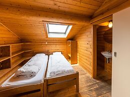 Spacious Chalet Surrounded by Nature in Durbuy