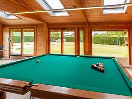 Spacious Chalet Surrounded by Nature in Durbuy