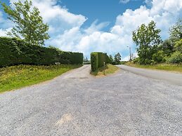 Spacious Chalet Surrounded by Nature in Durbuy