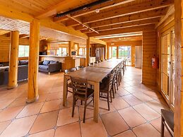 Spacious Chalet Surrounded by Nature in Durbuy