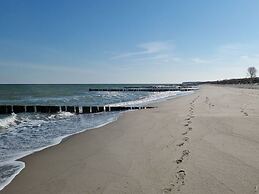 Kommodig Utkiek Modern Retreat