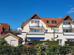 Kommodig Utkiek Modern Retreat